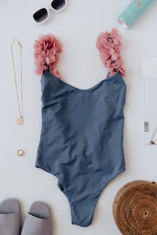 Temel Bir Kapsül Gardırop Nasıl Oluşturulur?